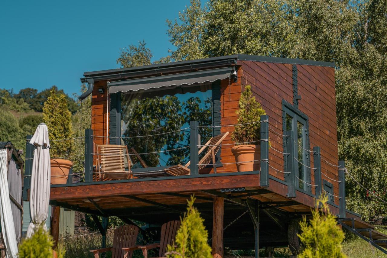 Tripsylvania Tiny House Sirnea Exterior photo